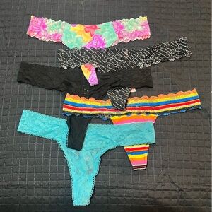 Victoria’ secret thongs 7 pair nwot